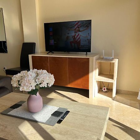2 Bedrooms Sea And Pool View Apt In Duquesa Golf & Gardens Manilva Castillo de Sabinillas Bagian luar foto