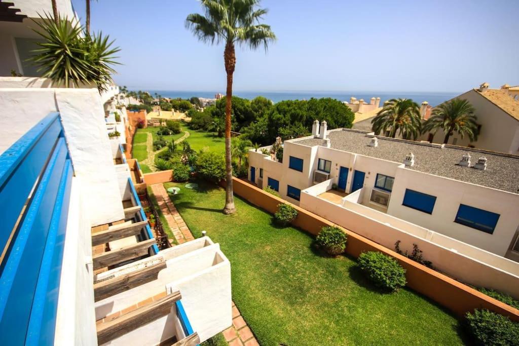 2 Bedrooms Sea And Pool View Apt In Duquesa Golf & Gardens Manilva Castillo de Sabinillas Bagian luar foto